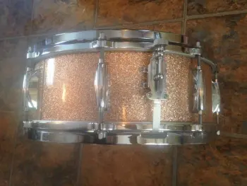 Vintage 60's Gretsch Round Badge 4157 snare drum Champagne sparkle- CLEAN