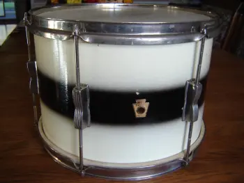 WFL Black &amp; White Duco Drums ?