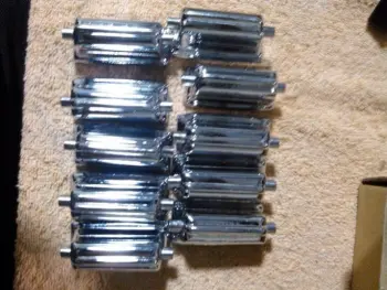 Rogers Center lugs