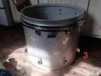 Vintage Gretsch and Ludwig tom and bass drum shells