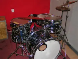 yamaha vintage set? or is it?