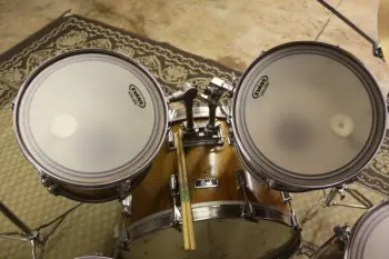 Help with Vintage Pearl Drums