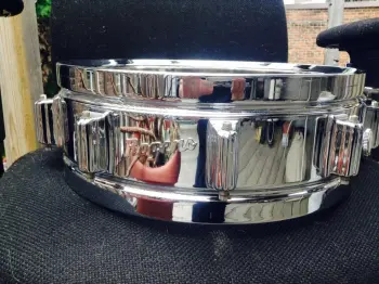 COB Powertone with steel hoops?