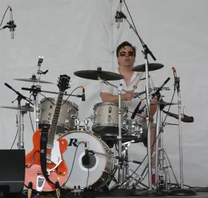 Rogers bass drum logo's......what years?