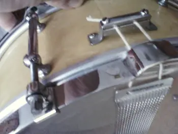 Help ID Gretsch 20's snare