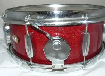 MIJ snare strainers