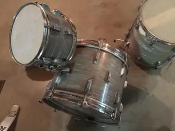 Please help identify