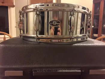 Slingerland festival snare with case $135