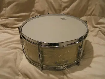Trying Again: Gretsch Snare - I cleaned it up. Take a look!