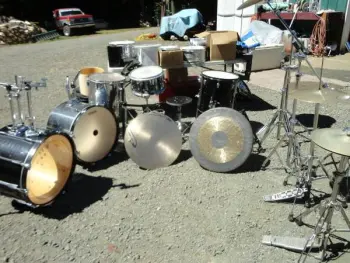 Picked up a original Ludwig pedal today...