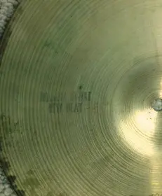 70's New Beat Hats - Top and Bottom not same diameter?