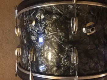 The work of an evil genius? or what the hell is up with these Slingerland drums