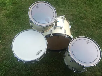 vintage 1969 Ludwig B/O badge 'Downbeat' kit 12/14/20