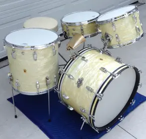 FOR SALE: Vintage 1950's Ludwig WFL Buddy Rich Super Classic Kit in WMP