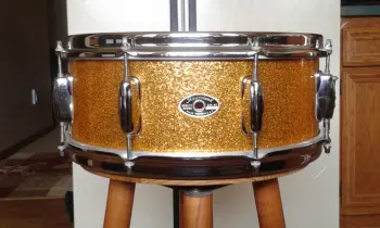 Help Date This Slingy Snare