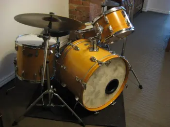 This is the Display Your Ludwig Drum Thread