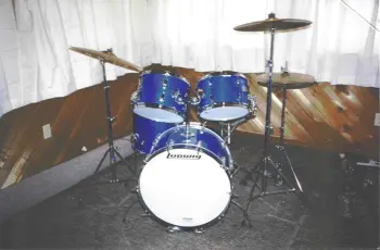 This is the Display Your Ludwig Drum Thread