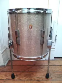 DIY Silver Glitter Wrap