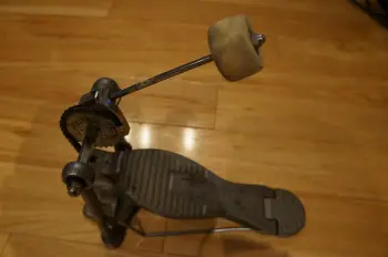 Camco Pedal