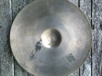 Zildjian 24&quot; ride....age? value?