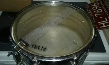 Ok guys...here mine! (Tama Swingstar Snare via CL)