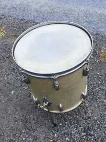 1960s Gretsch Round Badge 16&quot; x 16&quot; floor tom in silver sparkle