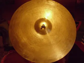 For Sale: Avedis Zildjian 22&quot; 50's Block Stamp Cymbal