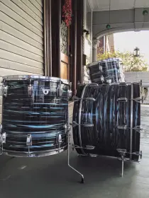 Ludwig Blue Strata Standard Kit