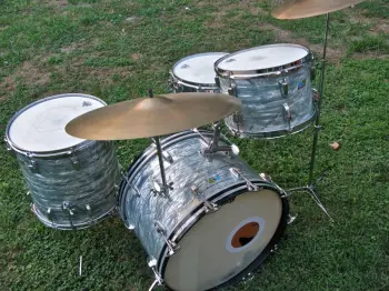 This is the Display Your Ludwig Drum Thread