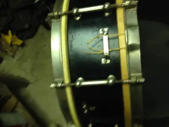 Can anyone ID the vintage of this drum please??
