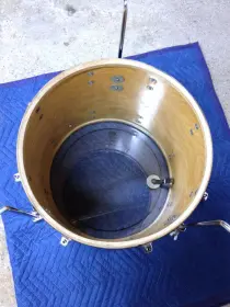 FOR SALE: Vintage 1970s Ludwig 18 Inch Floor Tom in Black Cortex
