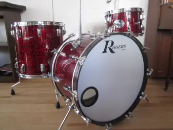 How Many Canadian Members Here &amp; Let`s See Your Vintage Drums!!