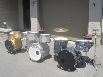How Many Canadian Members Here &amp; Let`s See Your Vintage Drums!!