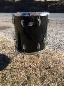 1973 Ludwig B/O badge 16&quot; floor tom in black wrap