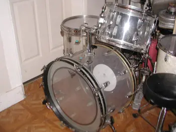 This is the Display Your Vistalite/Acrylic Drums Thread