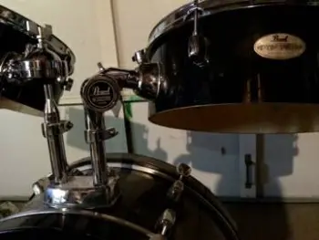 Pearl Rhythm Traveler Drum set