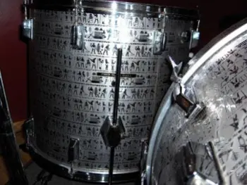 Heads up CL Ad for a set of 1960's Le Boz Drum Set