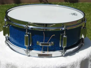Rogers Tower and Luxor drum shell questions