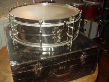 Please help identify this snaredrum!