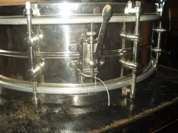 Please help identify this snaredrum!