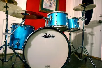 Added tom to my Ludwig Rocker/Phaser kit