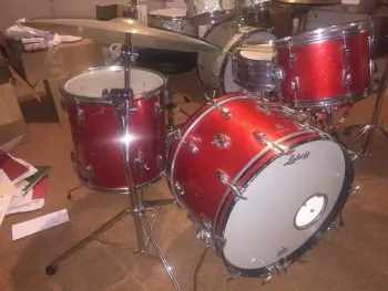Ludwig Super Classic in Red Sparkle