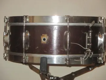 [B]1930-35 LUDWIG &amp; LUDWIG 6.5 x 14 WMP/CLASSIC GOLD SUPER-LUDWIG MODEL[/B]