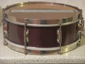 [B]1930-35 LUDWIG &amp; LUDWIG 6.5 x 14 WMP/CLASSIC GOLD SUPER-LUDWIG MODEL[/B]