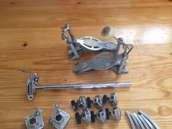 vintage Ludwig parts - lugs, spurs, t's/claws, mounts, etc