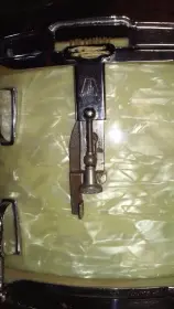 WFL Snare I.D. help