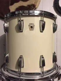 Ludwig white cortex 6-ply toms