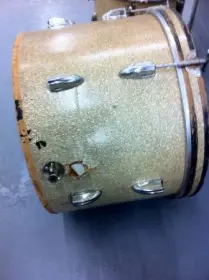 Is this a SLINGERLAND?