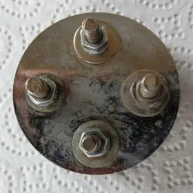Vintage style clip on double tom holder