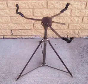 40's Slingerland snare stand